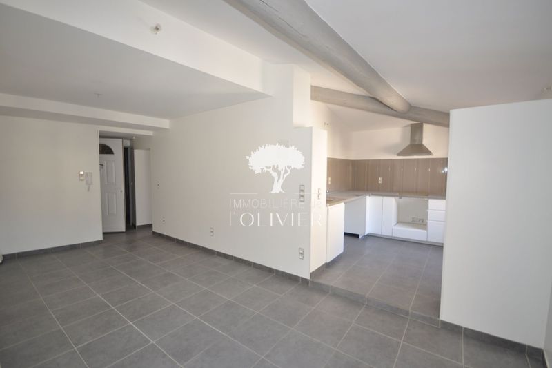 Photo Apartment Apt Centre-ville, Rentals apartment 3 rooms 50 m²