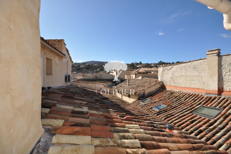 Photo Appartement Apt Centre-ville, Location appartement 4 pièces 78 m²