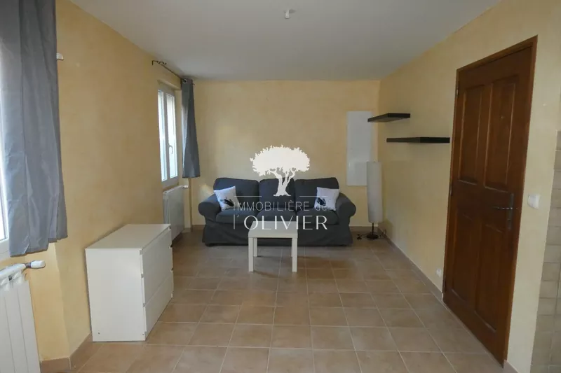 Photo Appartement Apt Apt,  Location appartement  3 pièces   53&nbsp;m&sup2;