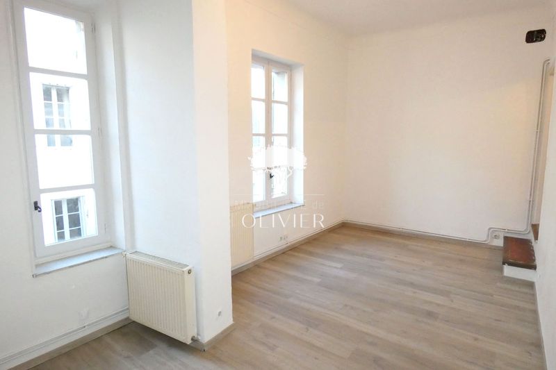 Photo Appartement Apt Apt, Location appartement 2 pièces 49 m²