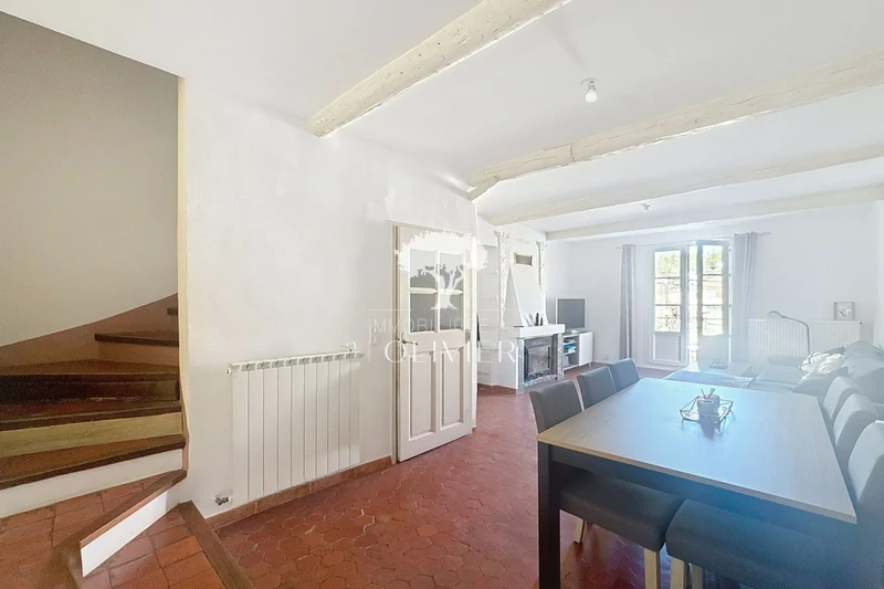 Photo Triplex Apt Centre-ville,  Location triplex  5 pièces   100&nbsp;m&sup2;