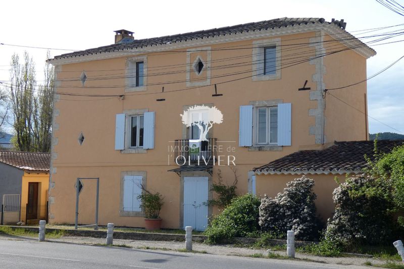 Photo Murs local professionnel Apt Apt, Professionnel murs local professionnel 120 m²