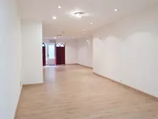 Professionnel local professionnel Apt  