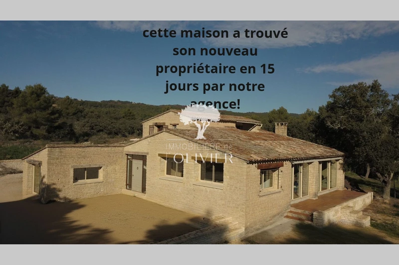 Photo Villa Joucas Luberon nord,   to buy villa  3 bedrooms   195&nbsp;m&sup2;