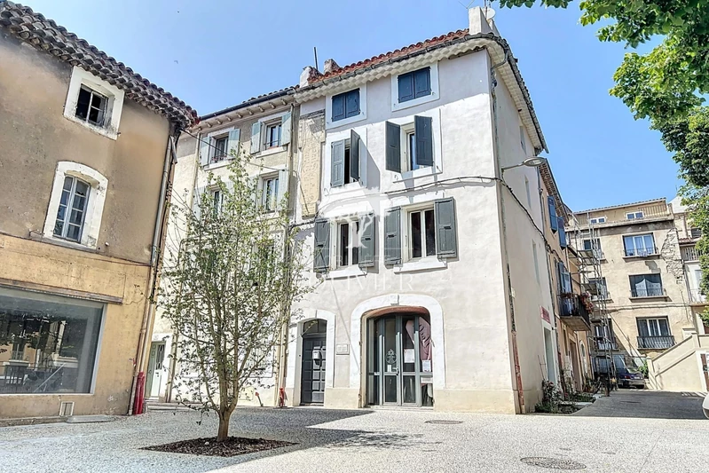 Photo Idéal investisseur Apt Centre-ville,   achat idéal investisseur  2 chambres   100&nbsp;m&sup2;
