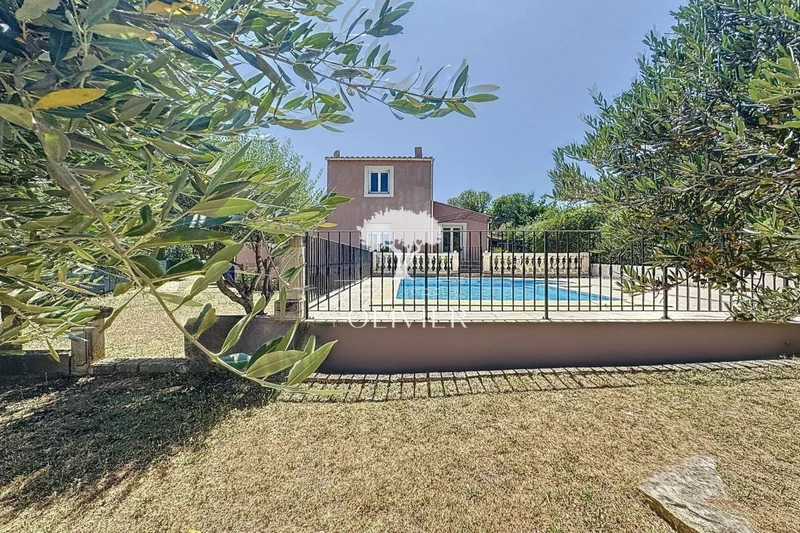 Photo Maison Apt Apt,   achat maison  4 chambres   115&nbsp;m&sup2;