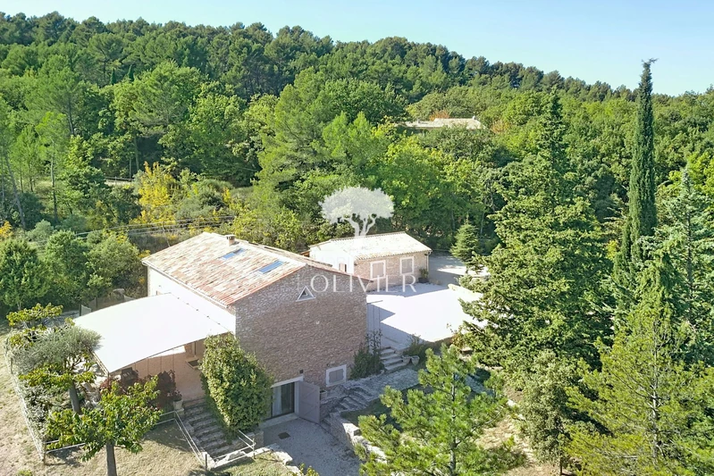 Propriété Saint-Saturnin-lès-Apt Luberon,   achat propriété  5 chambres   175&nbsp;m&sup2;