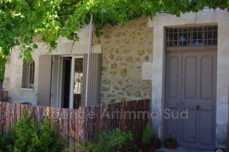 Photo Appartement Aureille Location appartement 3 pièces 55 m²