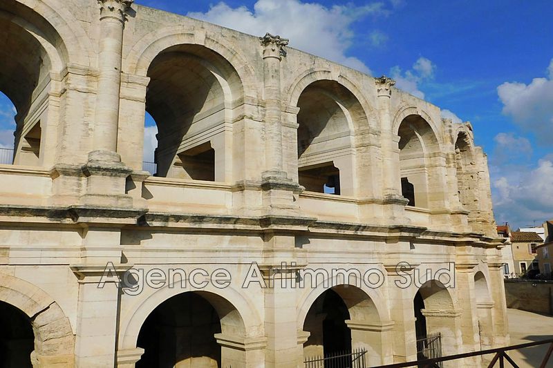 Photo Murs boutique Arles Professionnel murs boutique 160 m²