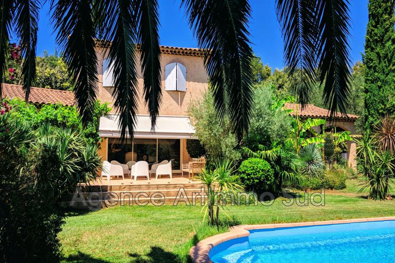 Photo Maison Eyguières achat maison 5 chambres 225 m²