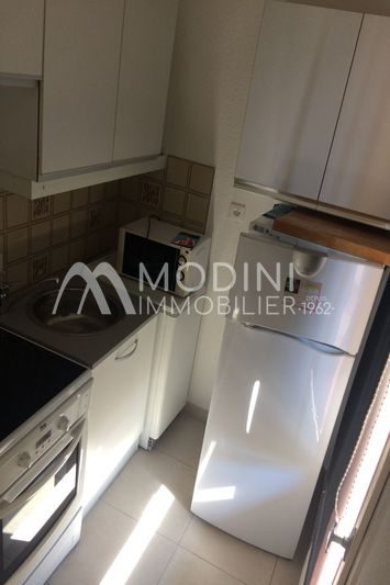 Photo Appartement Sainte-Maxime Pompidou, Location appartement 1 pièce 26 m²