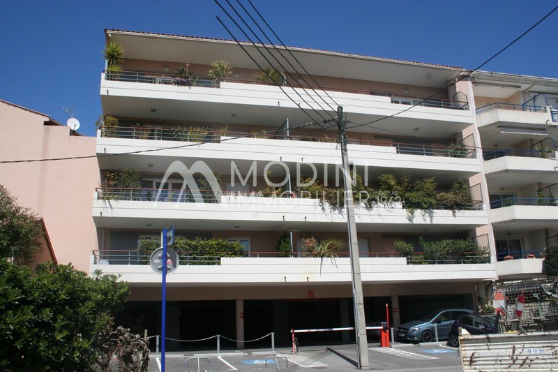 Photo Appartement Sainte-Maxime Centre-ville, Location appartement 4 pièces 114 m²