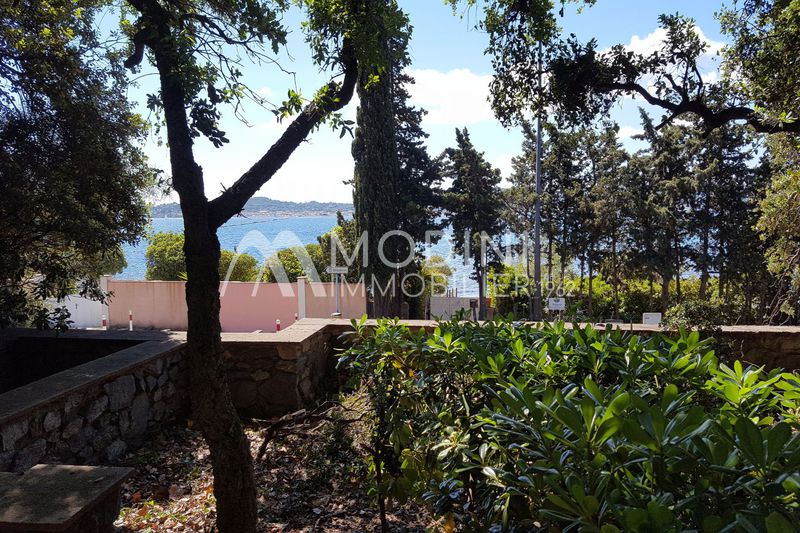 Photo Terrain constructible Sainte-Maxime Croisette, achat terrain constructible 1500 m²