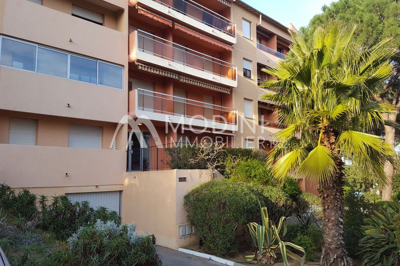 Photo Appartement Sainte-Maxime Les virgiles, achat appartement 2 pièces 33 m²