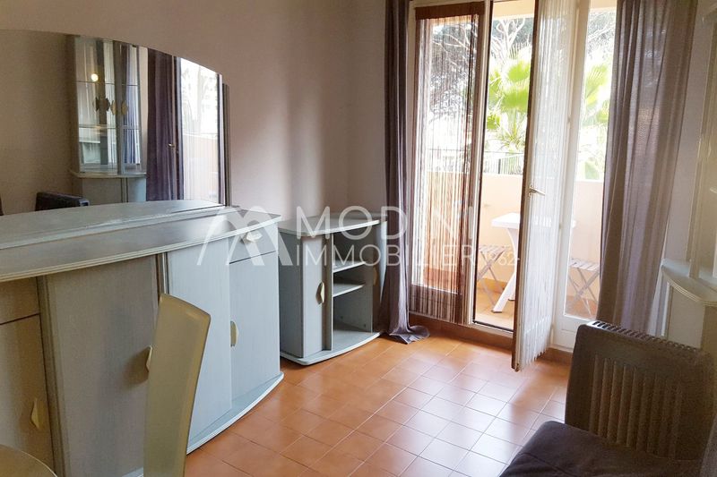 Photo Appartement Sainte-Maxime Les virgiles, achat appartement 2 pièces 33 m²
