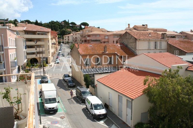 Photo Apartment Sainte-Maxime Centre-ville, to buy apartment 3 rooms 55 m²