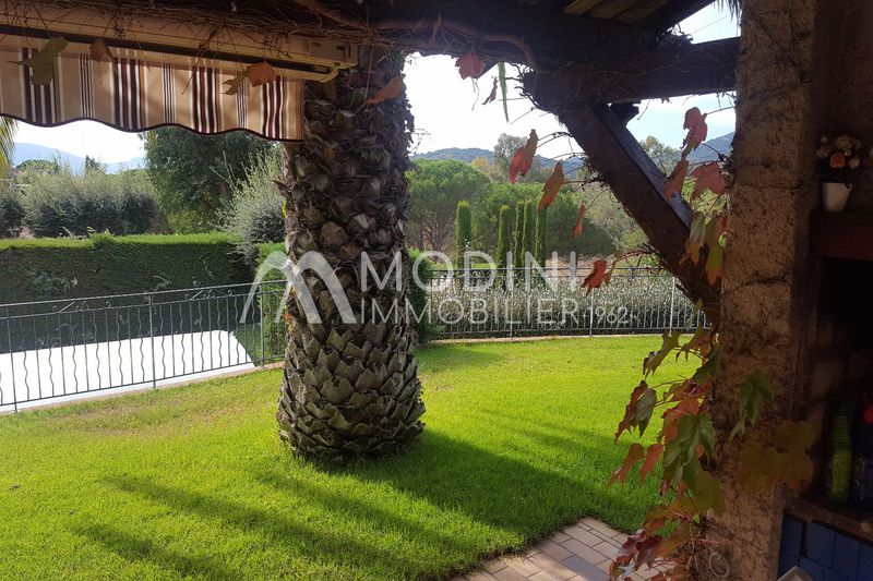 Photo Villa Grimaud achat villa 3 chambres 118 m²