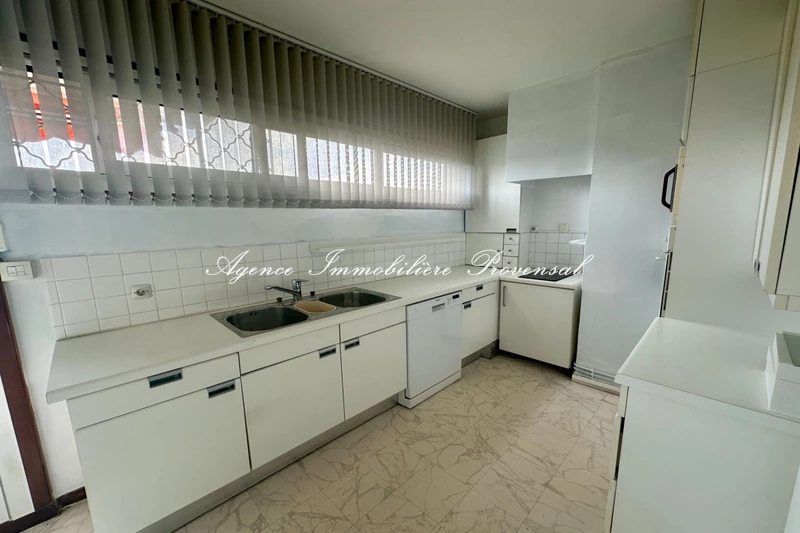 Location appartement Sainte-Maxime  