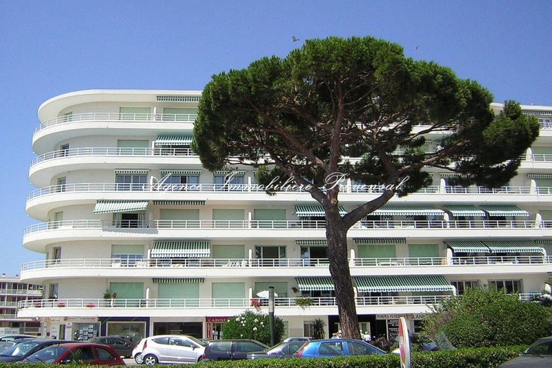 Location appartement Sainte-Maxime Location appartement Sainte-Maxime Appartement Sainte-Maxime Centre-ville, Location appartement 3 pièces 55 m²
