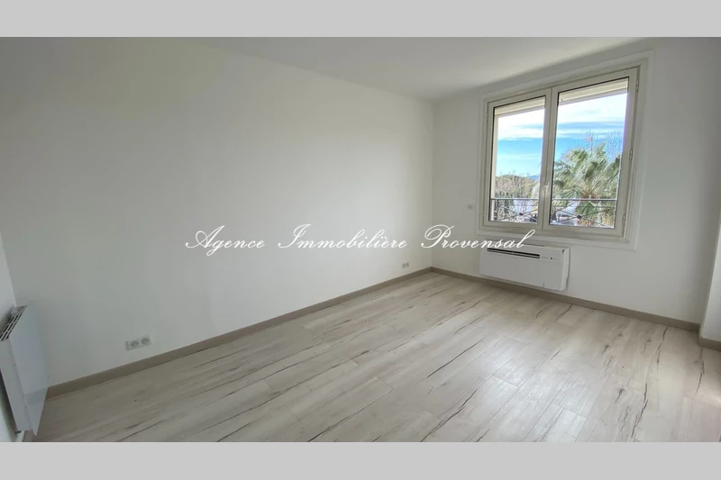 Location appartement Sainte-Maxime  