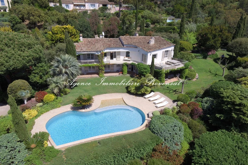Photo n°1 -  Maison villa Grimaud 83310 - 9 937 €