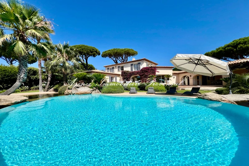 Location saisonnière villa provençale Sainte-Maxime  