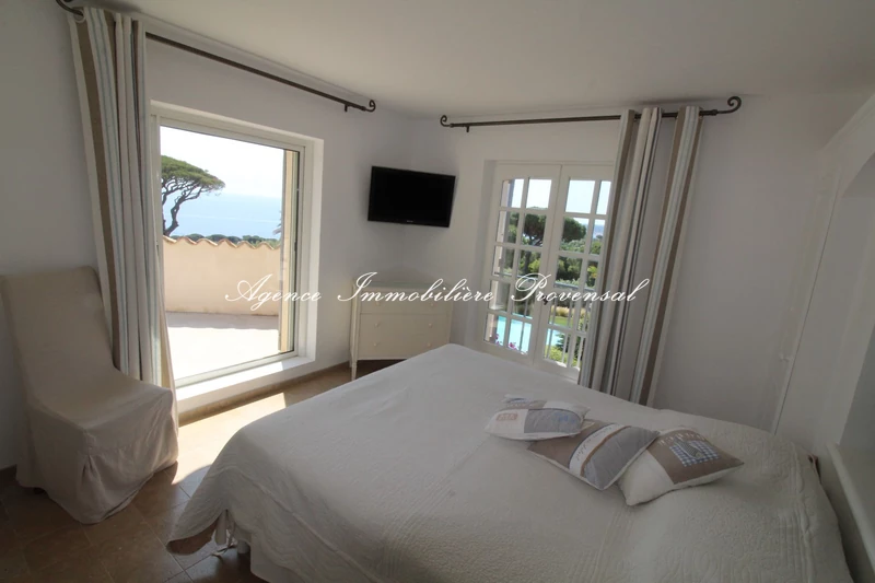 Location saisonnière villa provençale Sainte-Maxime  