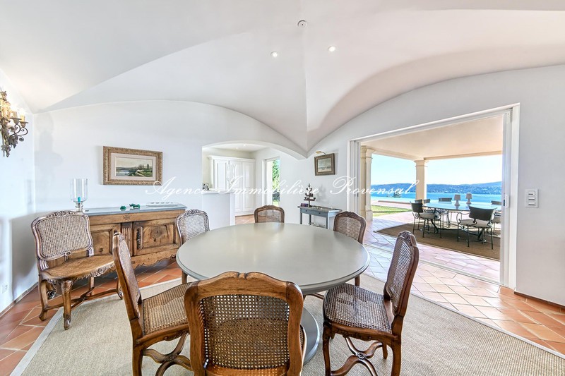 Location saisonnière villa Grimaud  