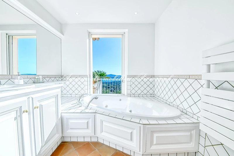Photo n°12 -  Maison villa Grimaud 83310 - 14 687 €