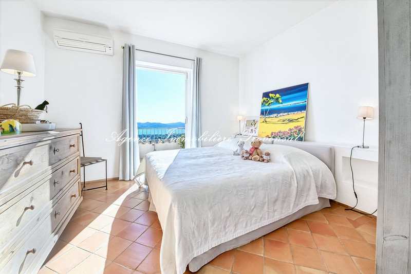 Location saisonnière villa Grimaud  
