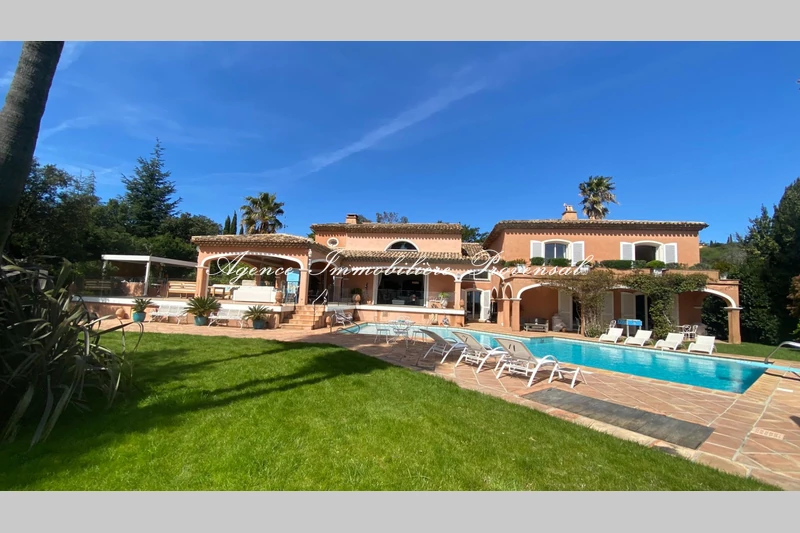 Photo n°1 -  Maison villa Grimaud 83310 - 19 668 €