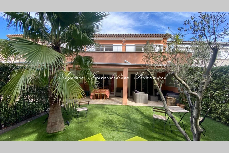 Location saisonnière maison Sainte-Maxime  