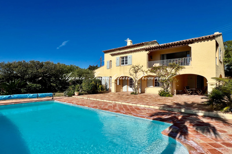 Location saisonnière villa provençale Sainte-Maxime  