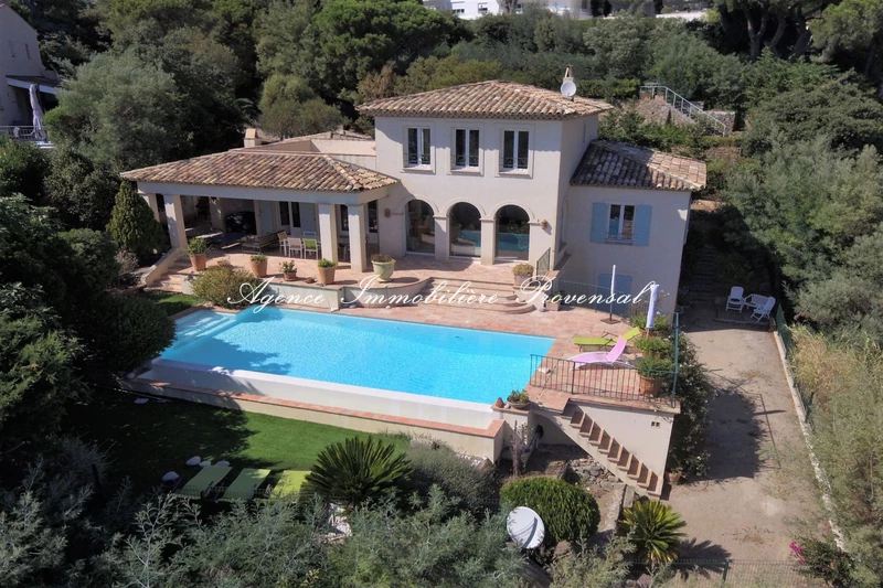 Location saisonnière villa Sainte-Maxime  