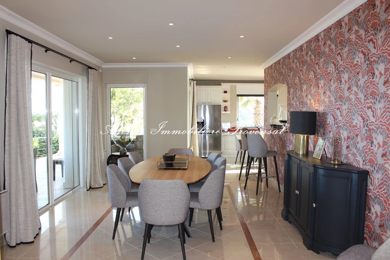 Location saisonnière villa Sainte-Maxime  
