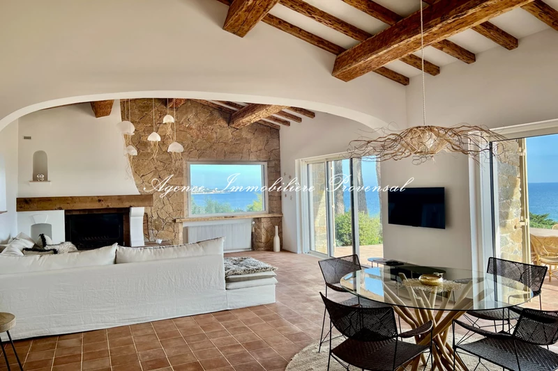 Location saisonnière villa provençale Sainte-Maxime  