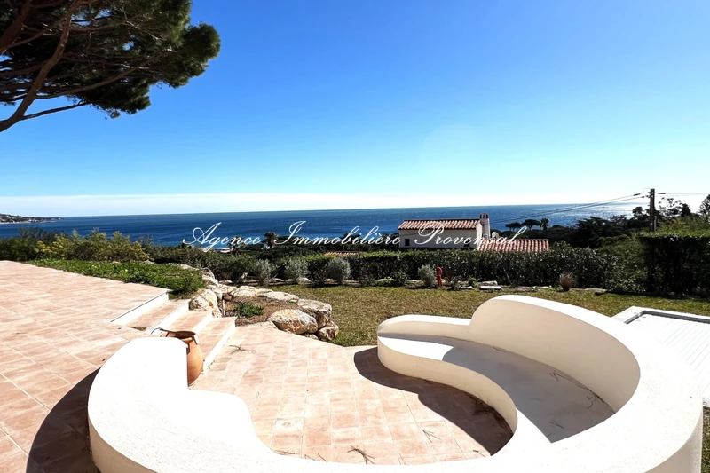 Location saisonnière villa provençale Sainte-Maxime  