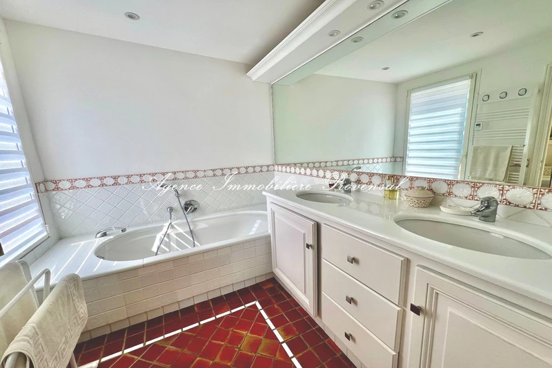 Photo n°15 -  Maison villa Grimaud 83310 - 6 060 €