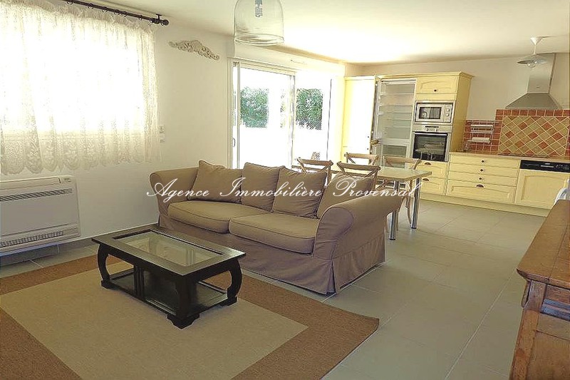 Vente appartement Sainte-Maxime Vente appartement Sainte-Maxime Appartement Sainte-Maxime Proche centre ville, achat appartement 3 pièces 64 m²