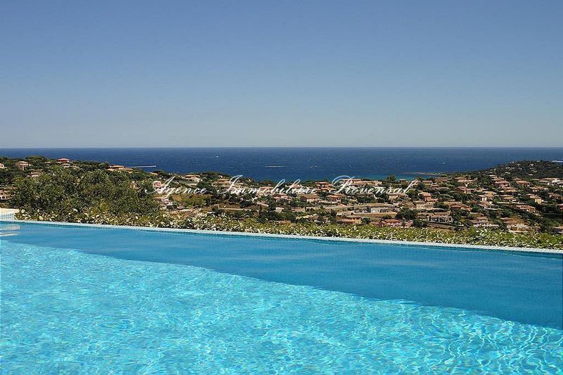 Vente villa avec vue sur mer Sainte-Maxime Vente villa avec vue sur mer Sainte-Maxime Villa avec vue sur mer Sainte-Maxime Golf sainte maxime, achat villa avec vue sur mer 4 chambres 170 m²