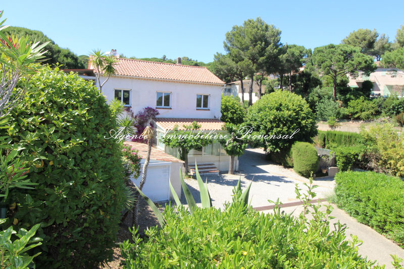Vente maison Sainte-Maxime Vente maison Sainte-Maxime Maison Sainte-Maxime Proche plages, achat maison 6 chambres 170 m²