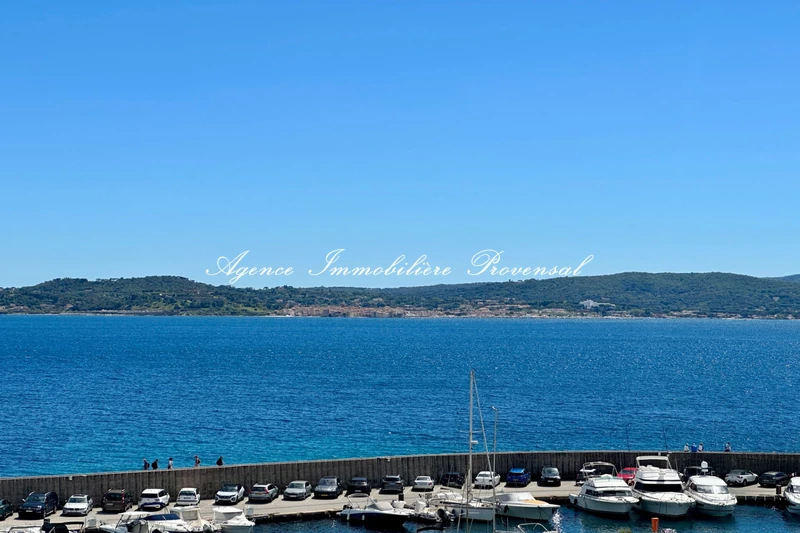 Vente appartement de prestige Sainte-Maxime  Appartement de prestige Sainte-Maxime Front de mer,   achat appartement de prestige  3 pièces   70&nbsp;m&sup2;