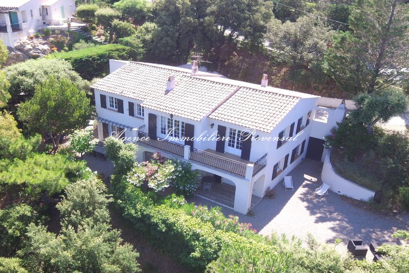 Vente villa Sainte-Maxime Vente villa Sainte-Maxime Villa Sainte-Maxime Proche centre ville, achat villa 5 chambres 204 m²