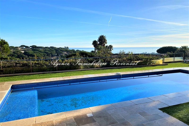 Vente villa Sainte-Maxime Vente villa Sainte-Maxime Villa Sainte-Maxime Residentiel, achat villa 4 chambres 190 m²