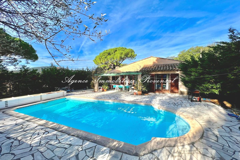 Vente villa Sainte-Maxime  Villa Sainte-Maxime Residentiel,   achat villa  4 chambres   150&nbsp;m&sup2;