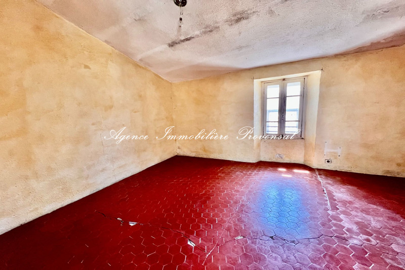 Photo n°6 - Vente maison de village Le Plan-de-la-Tour 83120 - 126 000 €
