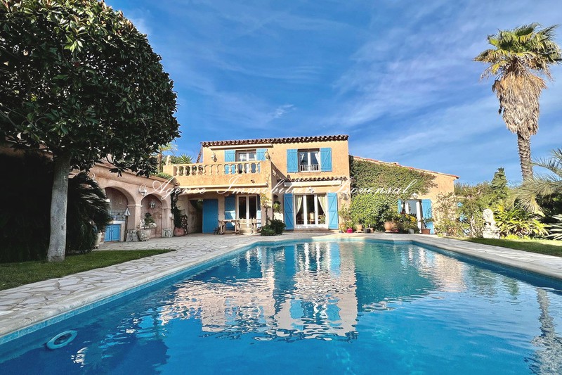 Photo n°4 - Vente Maison villa Sainte-Maxime 83120 - 1 590 000 €