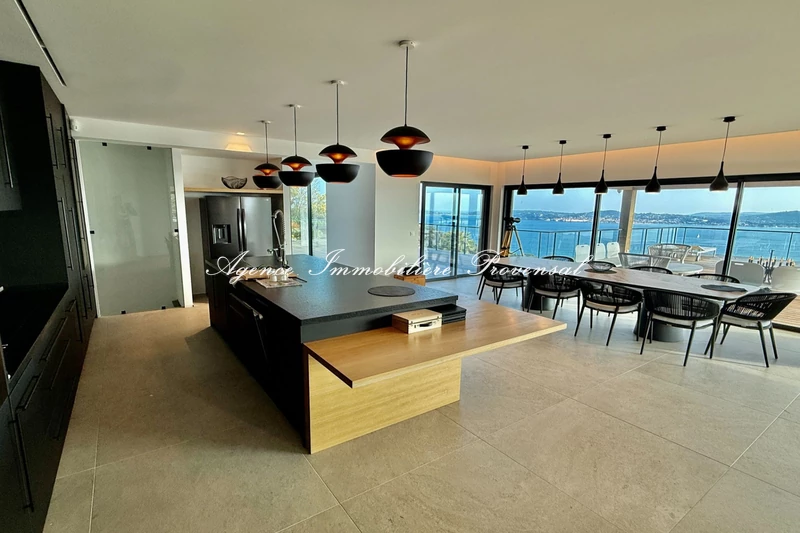 Vente maison contemporaine Grimaud  