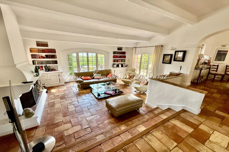 Vente villa provençale Sainte-Maxime  