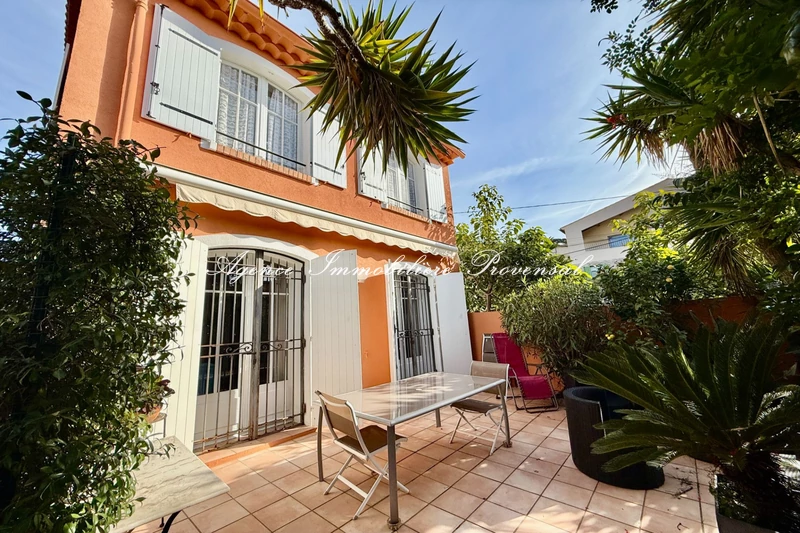 Vente maison Sainte-Maxime  Maison Sainte-Maxime Centre-ville,   achat maison  5 chambres   130&nbsp;m&sup2;